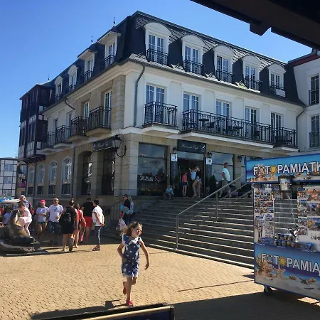 Zachod Slonca 17 * מיילנו